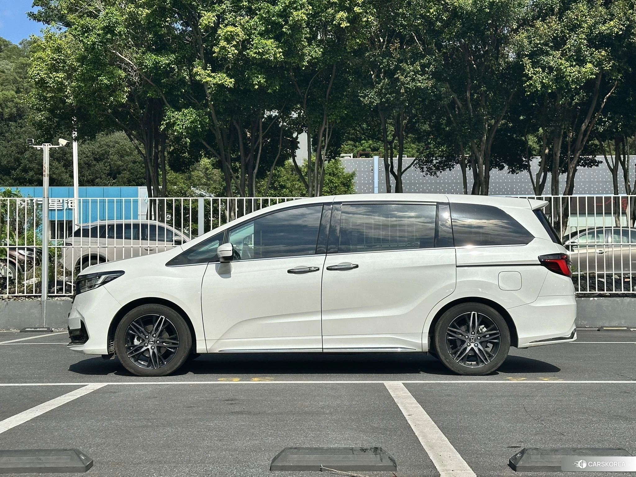 Honda Odyssey id 4499028 из Китая 14