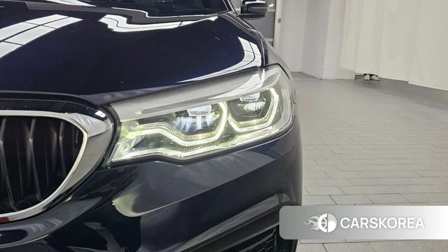 BMW 5 Series (G30) id 4647140 из Кореи 14