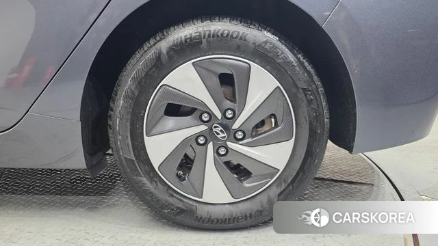Hyundai Ionic Hybrid id 4568730 из Кореи 14