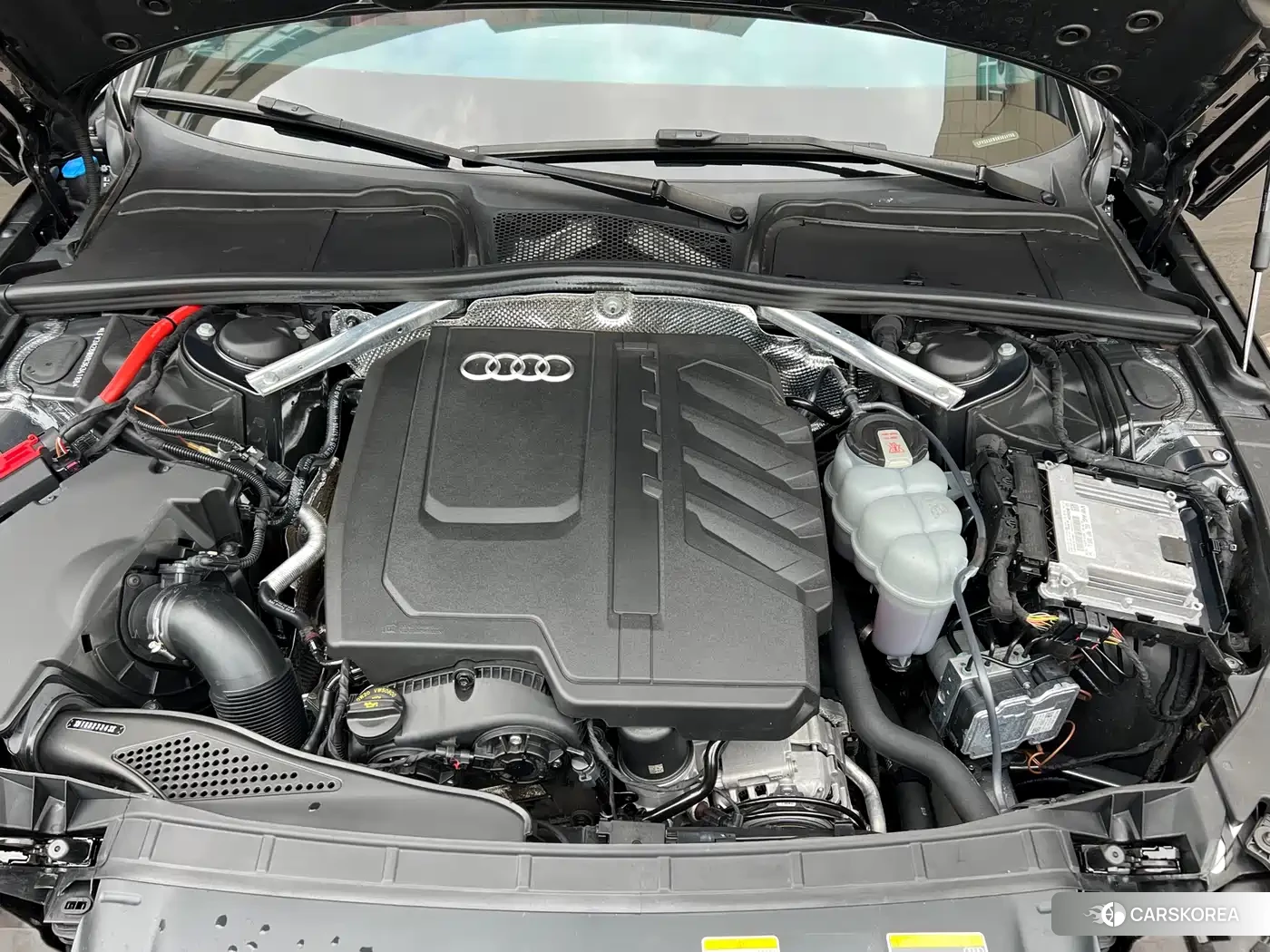 Audi A4L id 4644449 из Китая 14