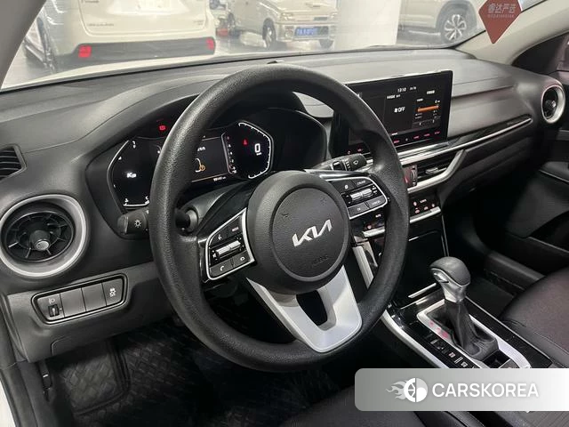 Kia K3 id 4329011 из Китая 14