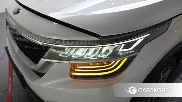 Kia Seltos id 4244998 из Кореи 14
