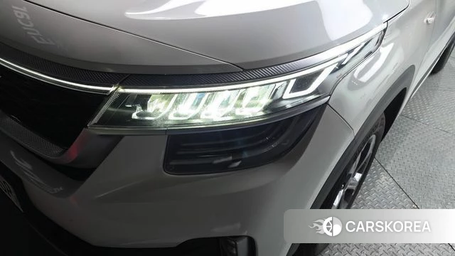 Kia Seltos id 4330261 из Кореи 14
