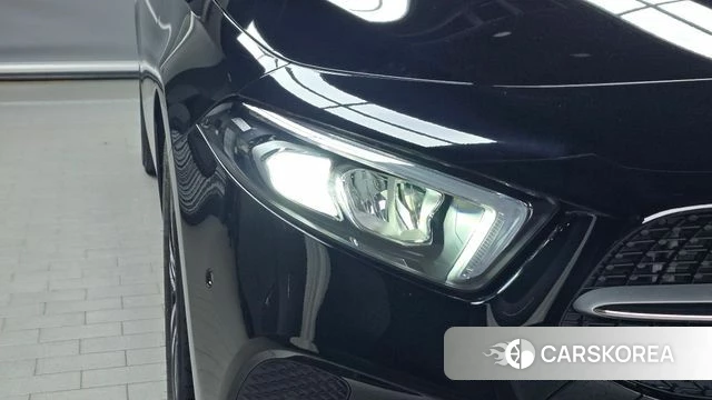 Mercedes-Benz A-Class W177 id 4637010 из Кореи 14
