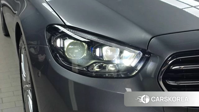 Mercedes-Benz E-Class W213 id 4566760 из Кореи 14