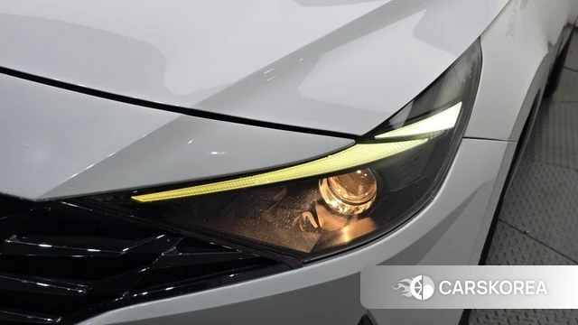 Hyundai Avante Hybrid (CN7) id 4922527 из Кореи 14