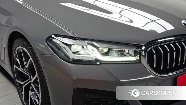 BMW 5 Series (G30) id 4871939 из Кореи 14