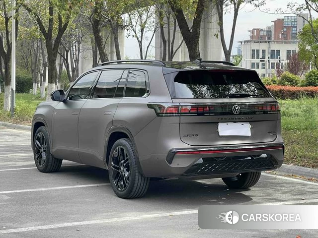 Volkswagen Tourang id 3913673 из Китая 14