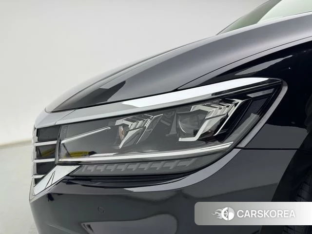 Volkswagen Passat id 4258561 из Китая 14
