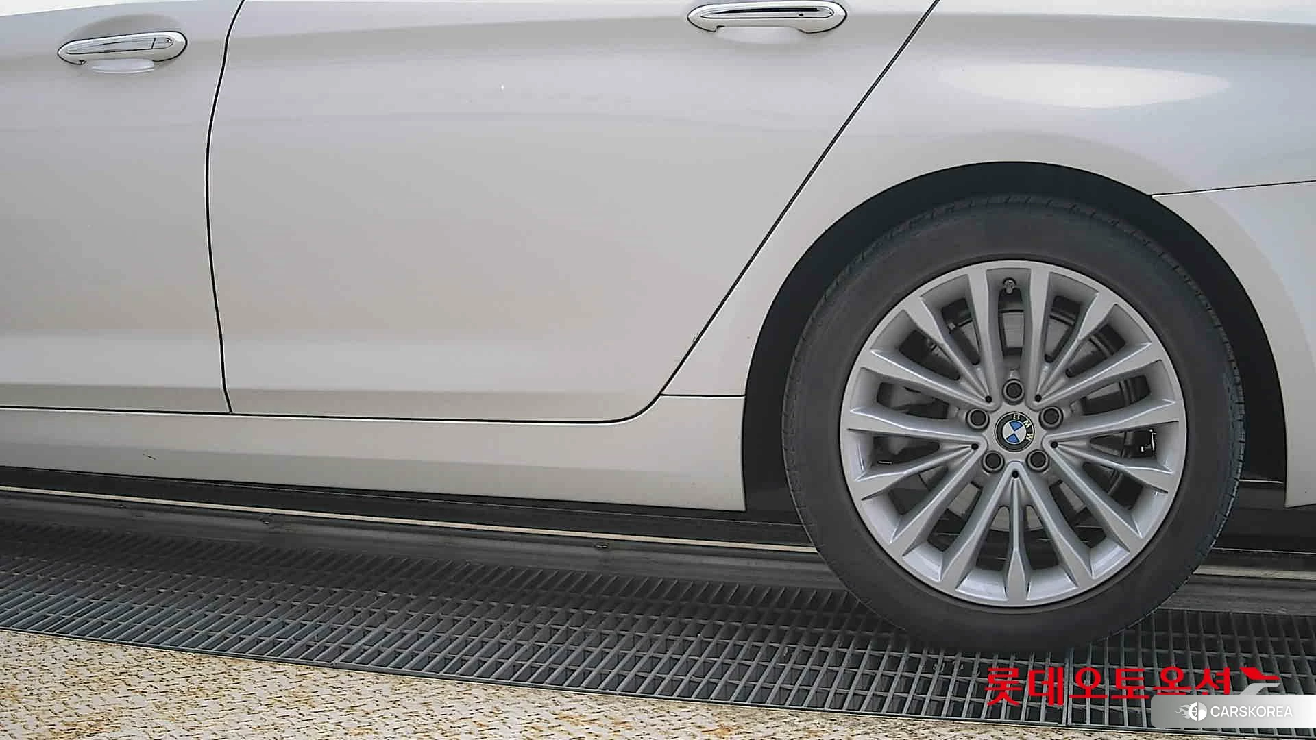 BMW  520d id 4296716 из Кореи 14
