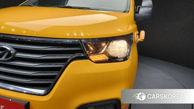 Hyundai The New Grand Starex id 4435354 из Кореи 14
