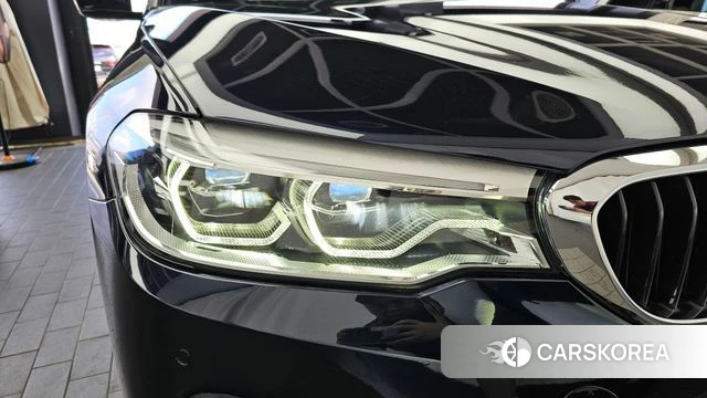 BMW 5 Series (G30) id 4651671 из Кореи 14