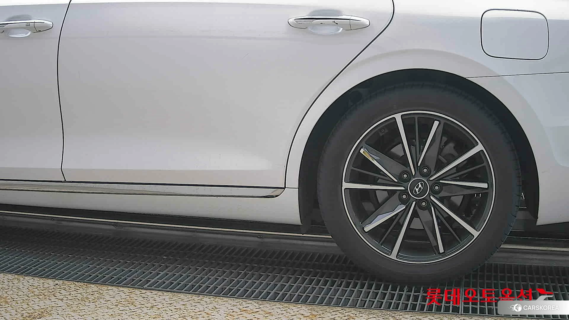 Hyundai Grandeur id 4296820 из Кореи 14
