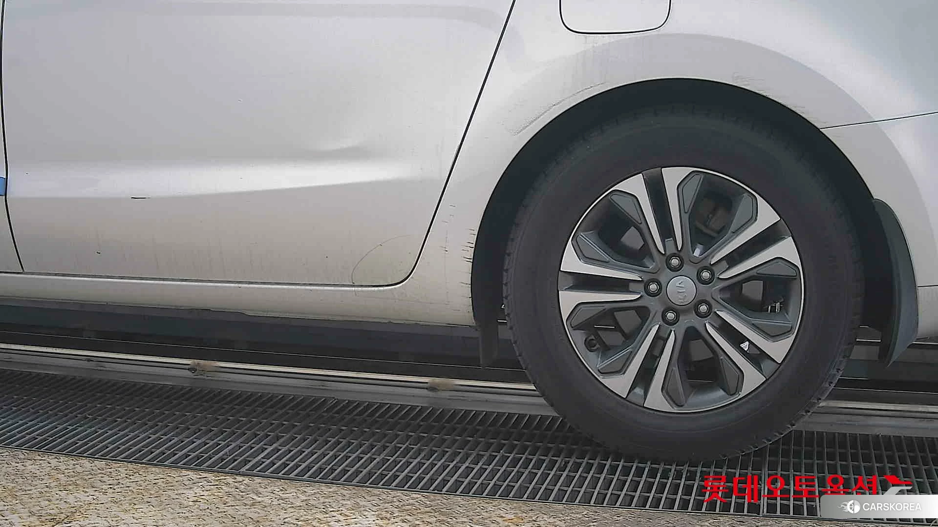 Kia Carnival id 3875740 из Кореи 14