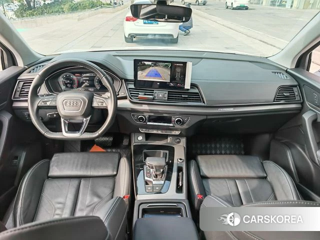 Audi Q5L id 4275632 из Китая 14