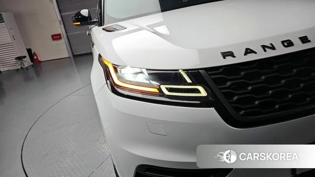 Land Rover Range Rover Velar id 4188254 из Кореи 14