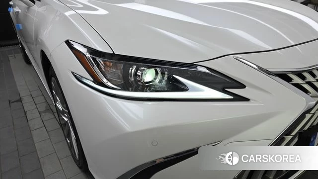 Lexus ES300h 7th generation id 4516017 из Кореи 14