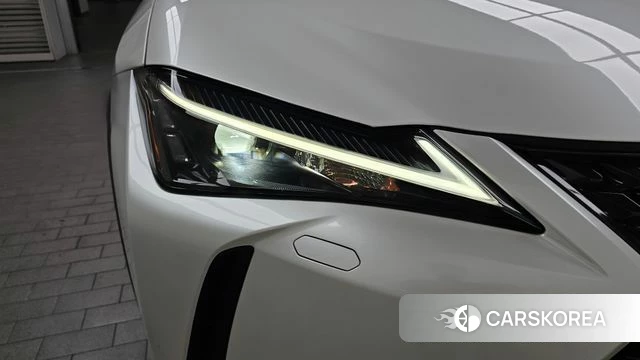 Lexus UX250h id 4645556 из Кореи 14
