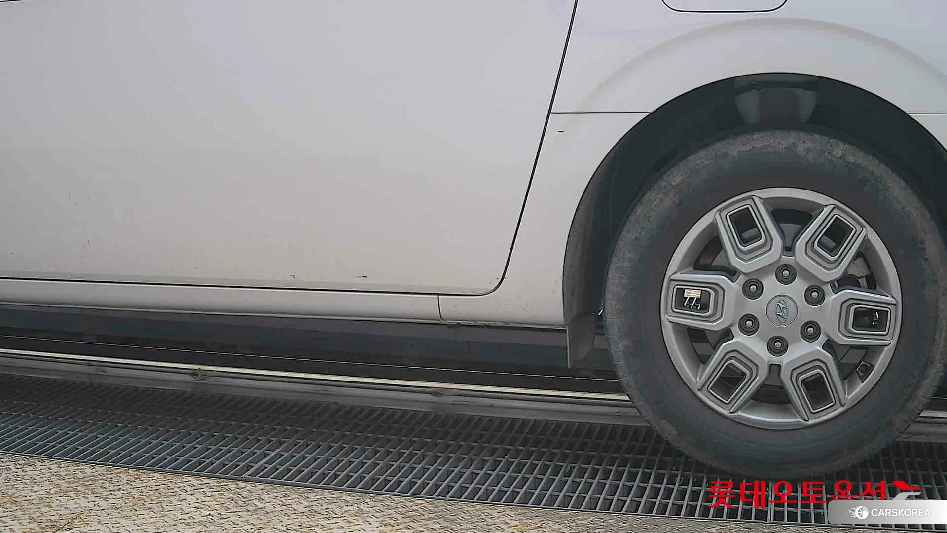 Hyundai Staria id 3882037 из Кореи 14