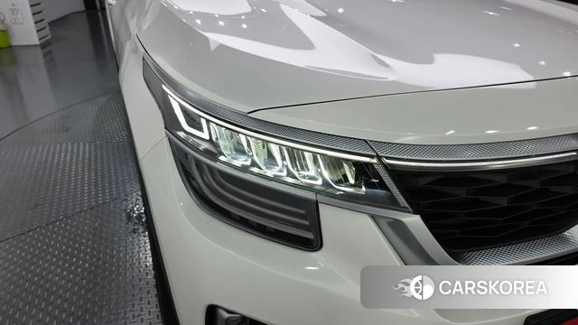 Kia Seltos id 4672367 из Кореи 14