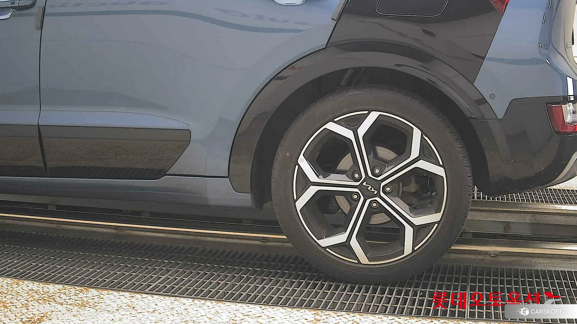 Kia Niro Hybrid id 4909231 из Кореи 14
