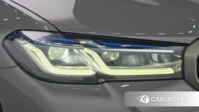 BMW 5 Series (G30) id 4793724 из Кореи 14