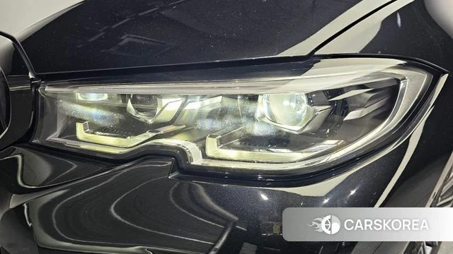 BMW 3 Series (G20) id 4603789 из Кореи 14