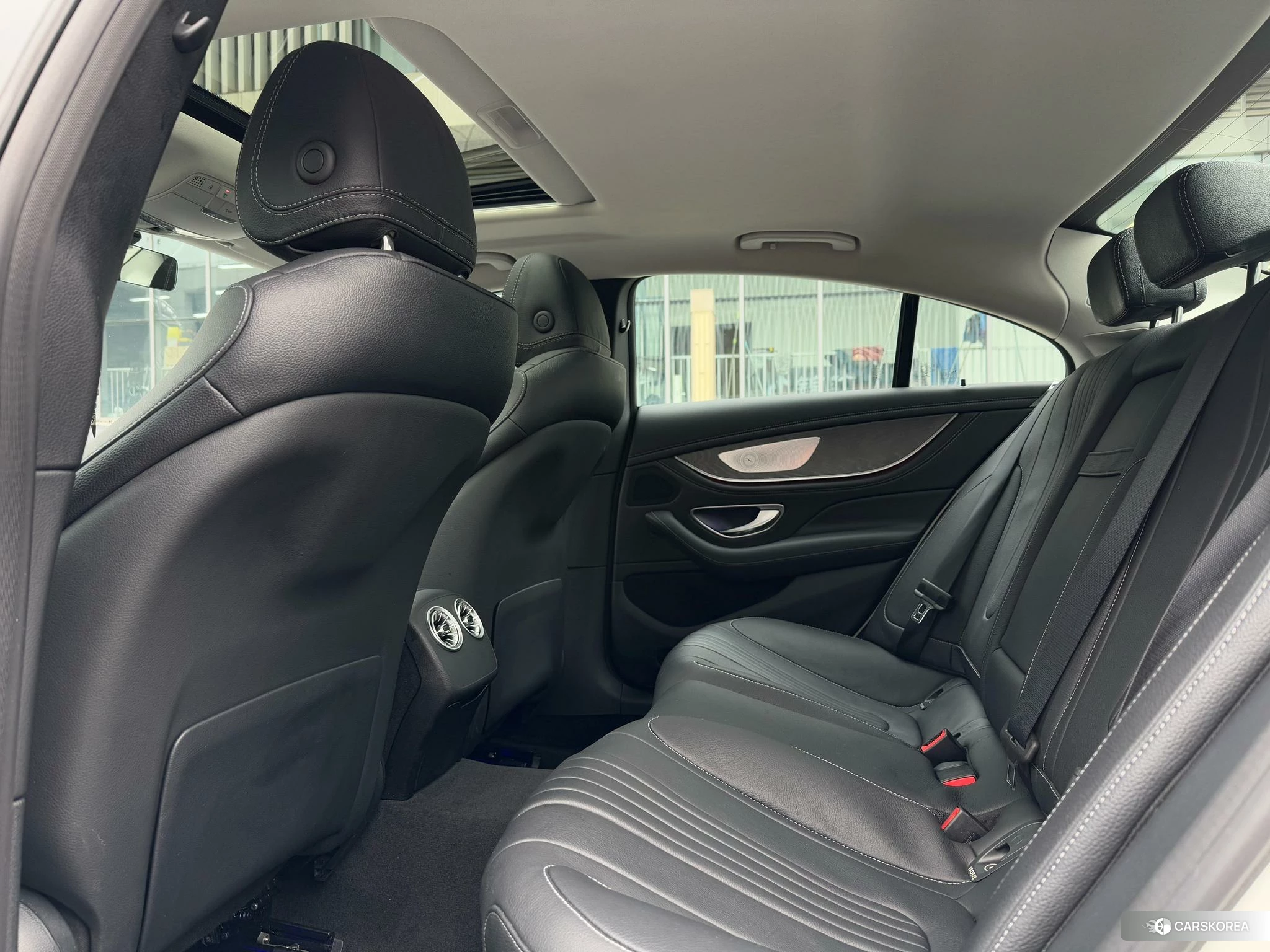 Mercedes-Benz CLS id 4498621 из Китая 14