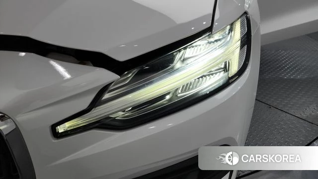Volvo S60 3rd generation id 4284624 из Кореи 14