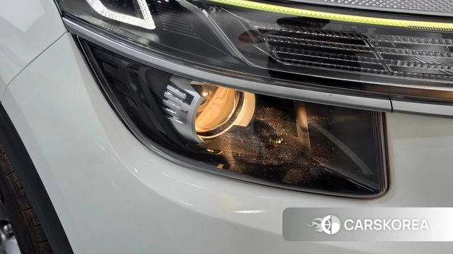 Kia Seltos id 4764341 из Кореи 14