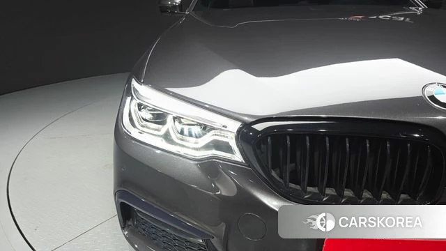 BMW 5 Series (G30) id 4873262 из Кореи 14