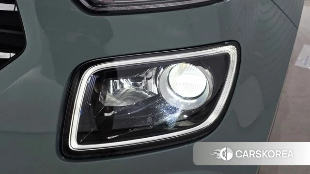 Hyundai Venue id 4612329 из Кореи 14
