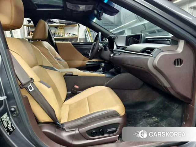 Lexus ES id 4321079 из Китая 14