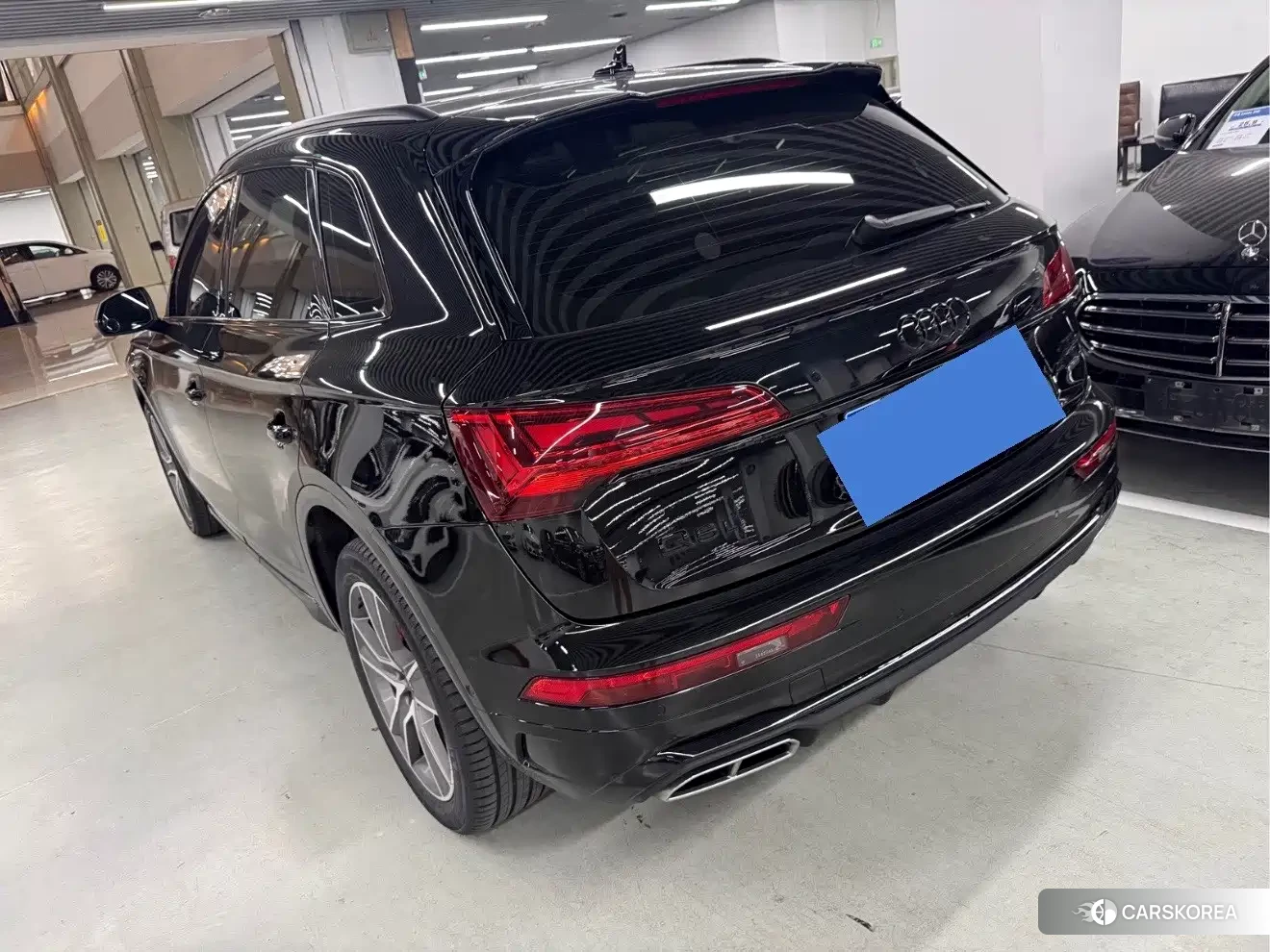 Audi Q5L id 4629099 из Китая 14