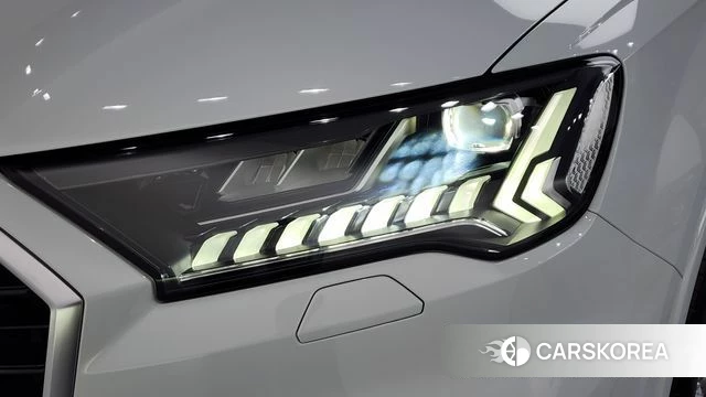 Audi Q7 (4M) id 4579161 из Кореи 14