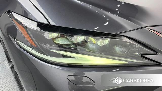Lexus ES300h 7th generation id 4707546 из Кореи 14