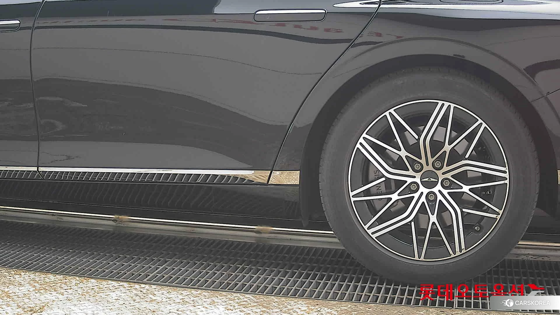 Hyundai G90 id 3875822 из Кореи 14