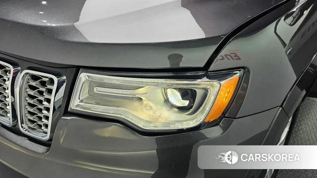 Jeep Grand Cherokee id 4293744 из Кореи 14