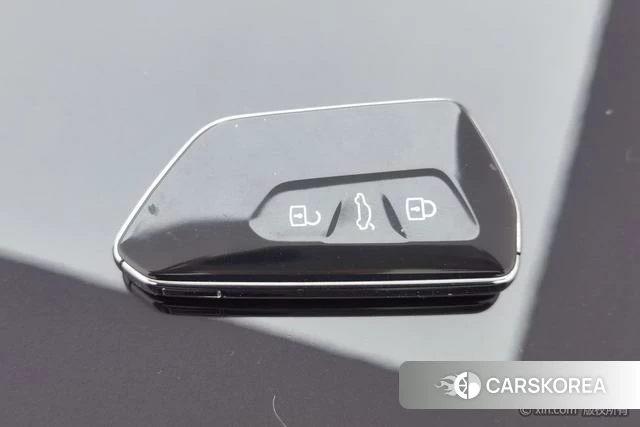 Volkswagen Tourang id 4307024 из Китая 14