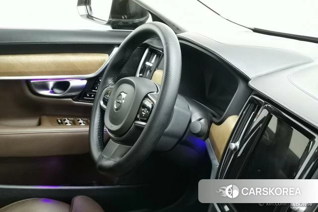 Volvo S90 id 4254350 из Китая 14