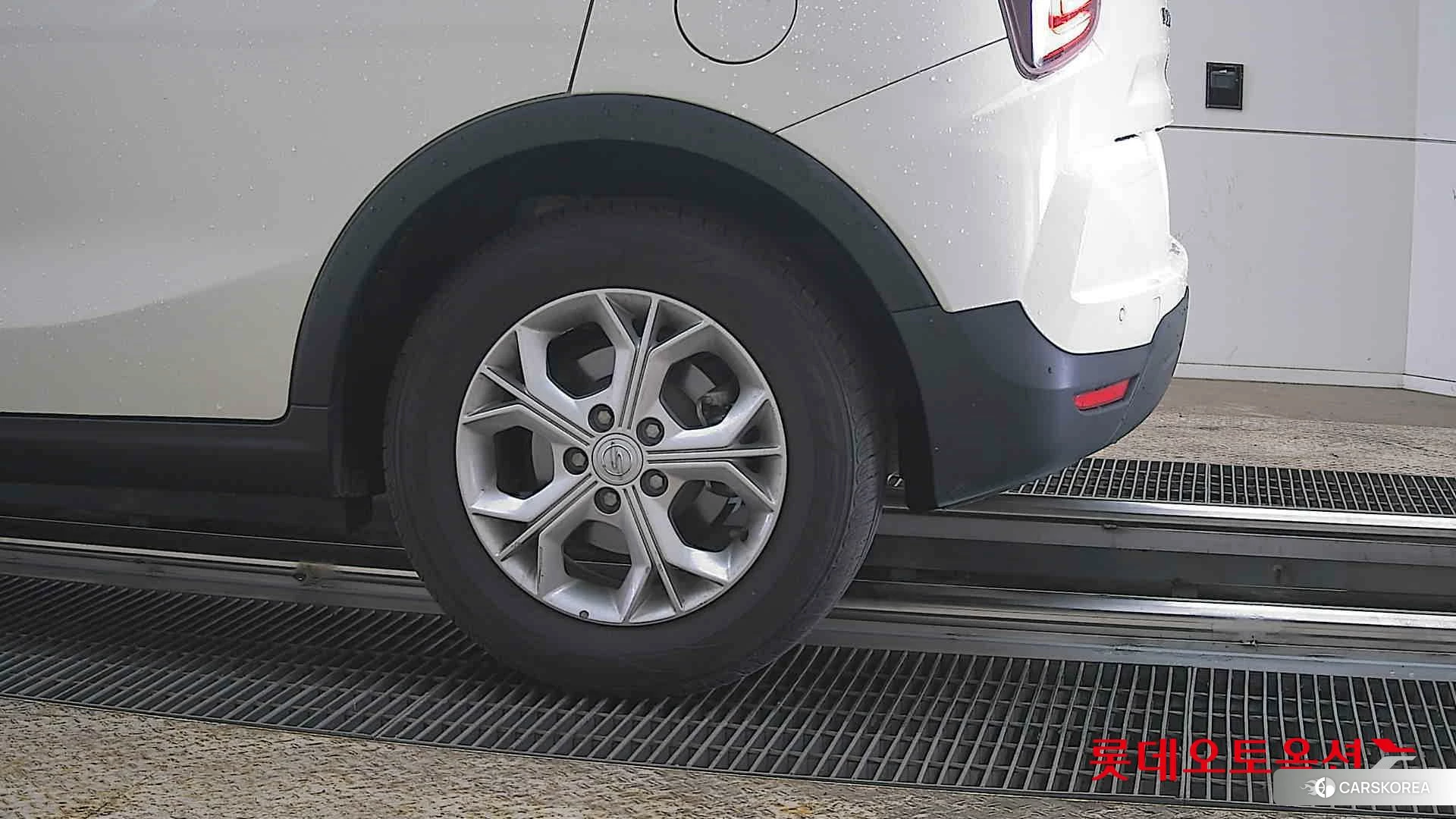 SsangYong Tivoli id 3869467 из Кореи 14