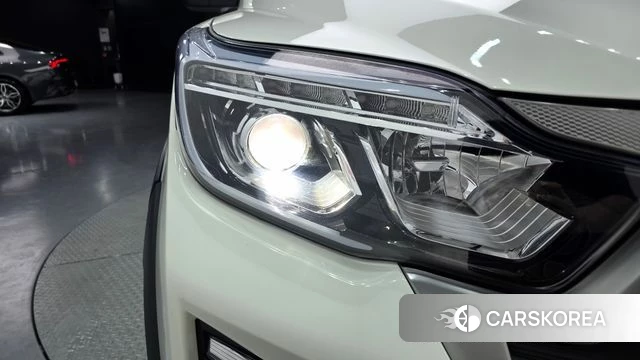 Ssangyong The New Rexton Sports Cannes id 4585105 из Кореи 14