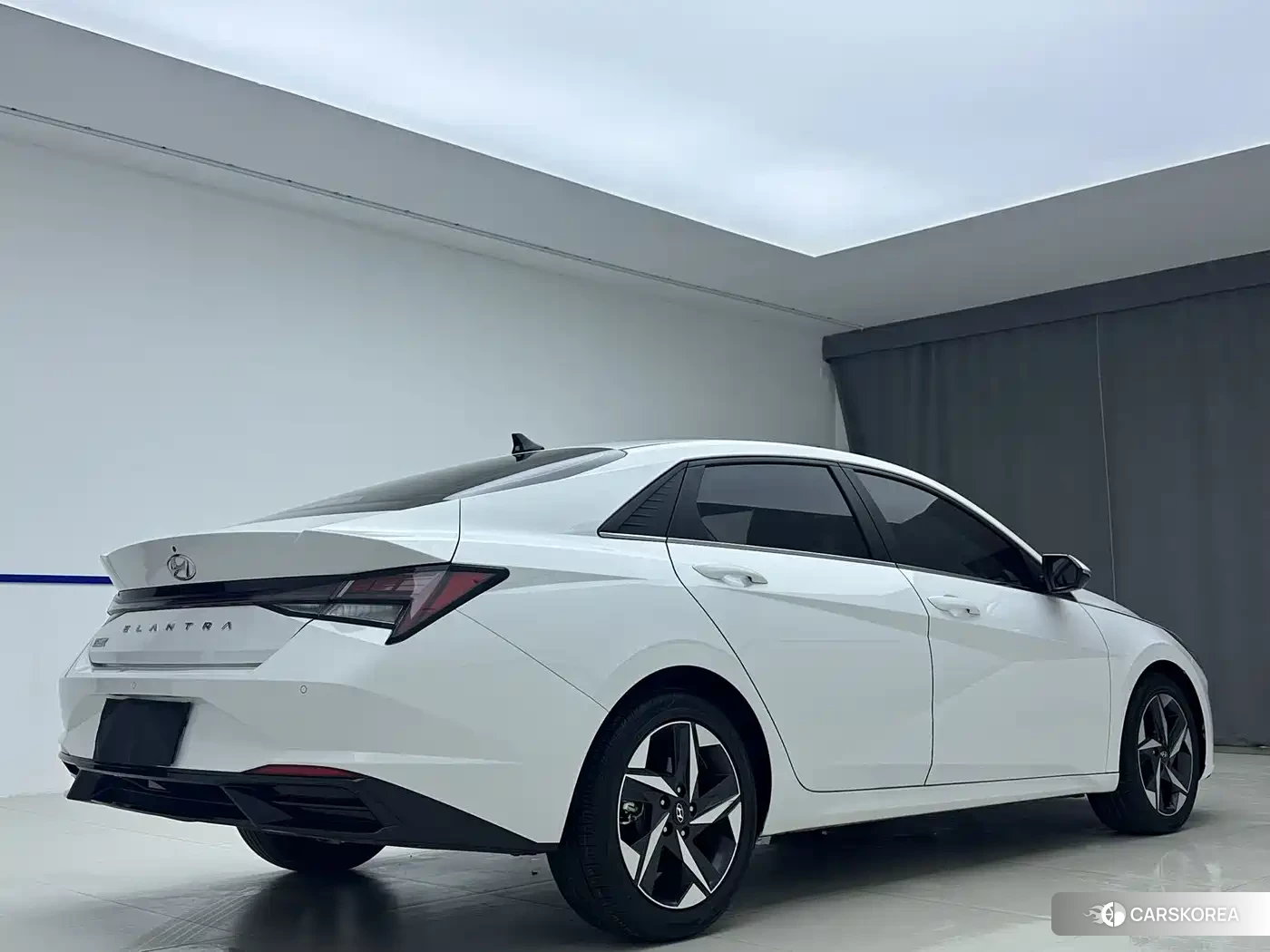 Hyundai Elantra id 4538995 из Китая 14