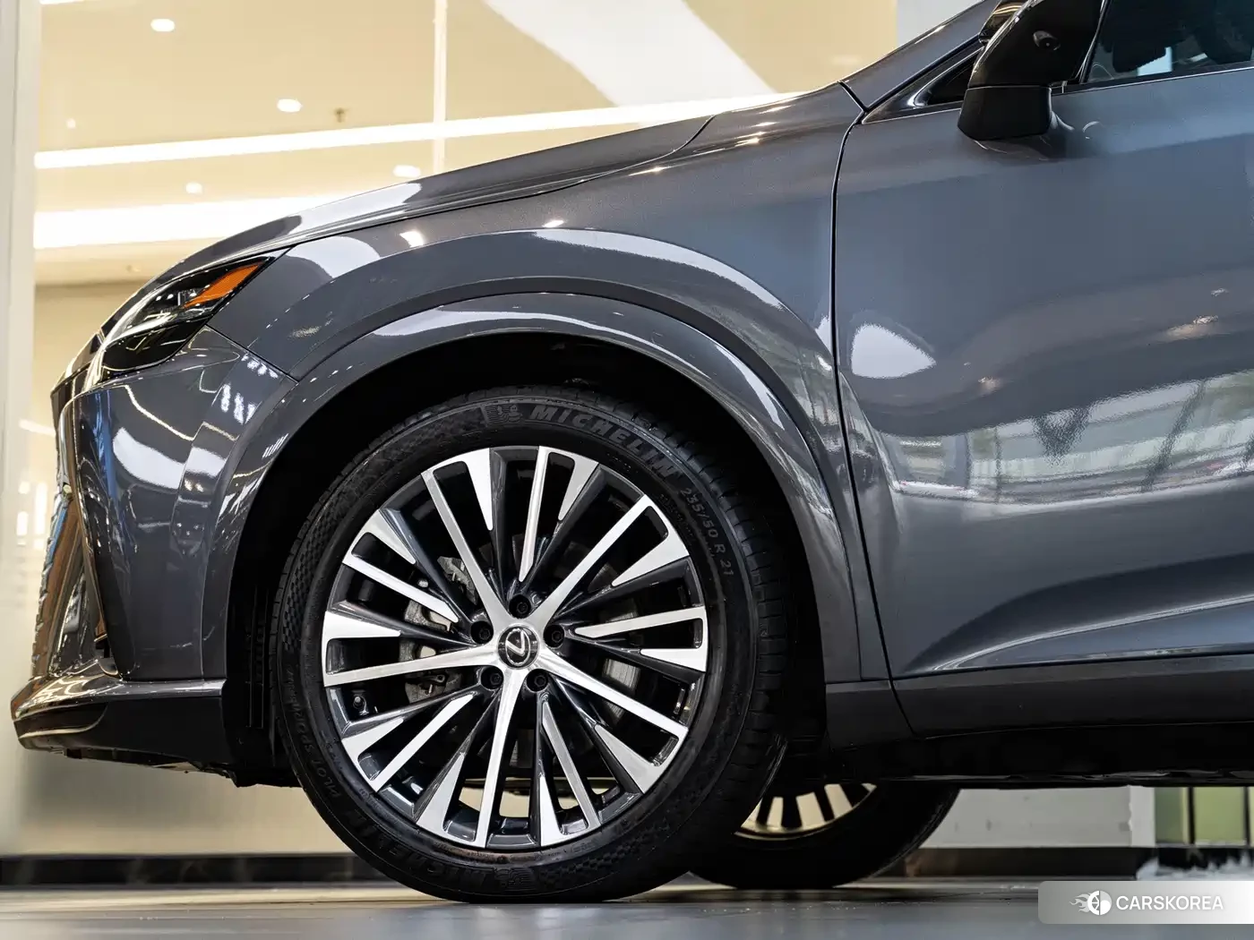 Lexus RX New Energy id 4515472 из Китая 14