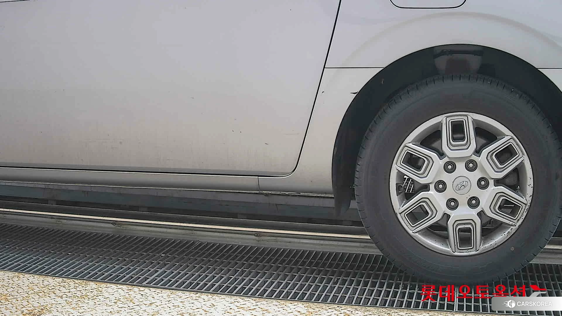Hyundai Staria id 4289347 из Кореи 14