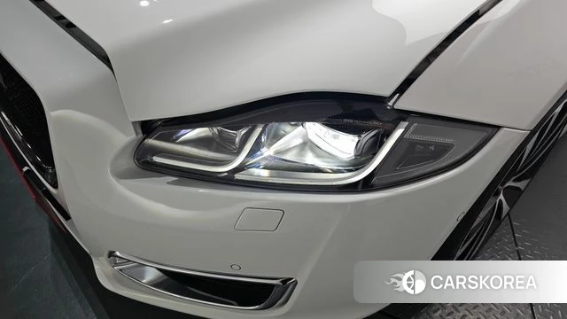 Jaguar All New XJ id 4325200 из Кореи 14