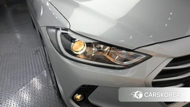 Hyundai Avante AD id 4652256 из Кореи 14