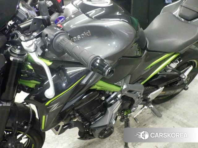 Kawasaki Z900 id 3950300 из Японии 14