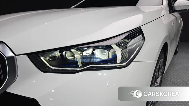 BMW 5 Series (G60) id 4505538 из Кореи 14