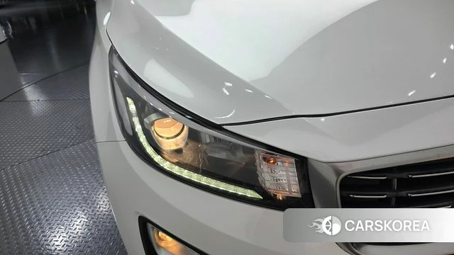 Kia The New Carnival id 4923872 из Кореи 14